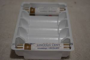 lot 516 image: 2 Rolls of 2010 US Mint Lincoln Cent Rolls, 1 P-Mint and 1 D-Mint