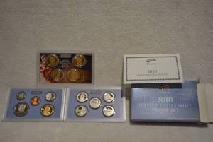 lot 520 image: 2010 US Mint Proof Set