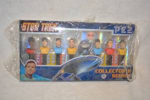 lot 450 image: Unopened Star Trek Pez Collection