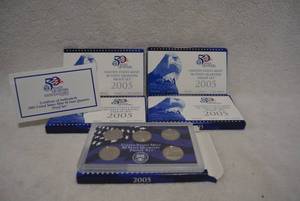 lot 460 image: Set of 5 - 2005 US Mint Quarter Proof Set with Certificates