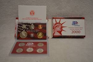 lot 463 image: Set of 2 - 2000 US Mint Silver Proof Sets with Certificates