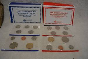 lot 470 image: 2003 US Mint Uncirculated Coin Set (1 D-Mint, 1 P-Mint)