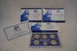 lot 474 image: Set of 3 - 2007 US Mint Quarter Proof Set with Certificates