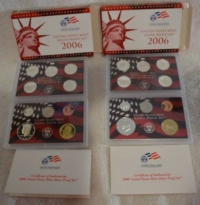 lot 535 image: 2 Sets of 2006 US Mint Silver Proof Set