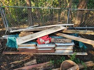 lot 307 image: Metal Shelving