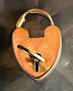 lot 71 image: 14K Gold