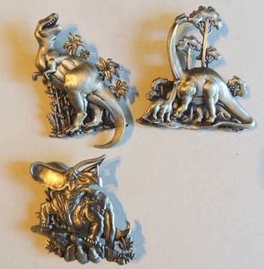 lot 13 image: Jewelry