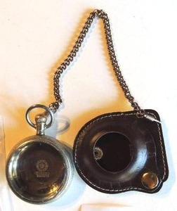 lot 9 image: Jewelry