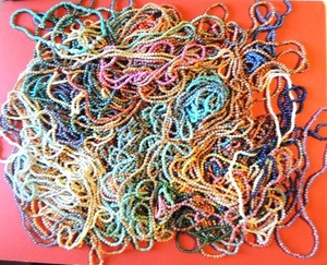 lot 84 image: Jewelry