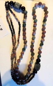 lot 63 image: Jewelry