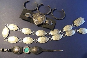 lot 61 image: Sterling