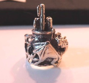 lot 211 image: Sterling