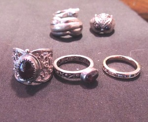 lot 209 image: Sterling