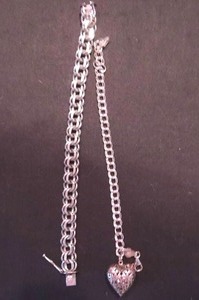 lot 198 image: Sterling