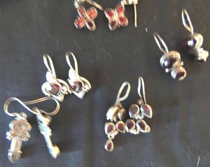 lot 128 image: Sterling