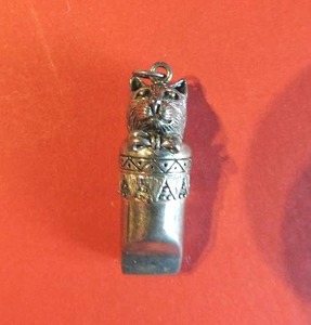 lot 138 image: Sterling