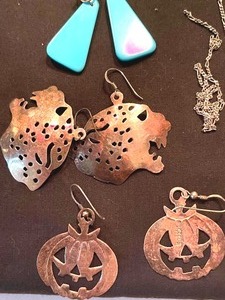 lot 122 image: Sterling