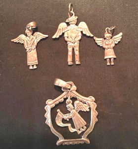 lot 107 image: Sterling