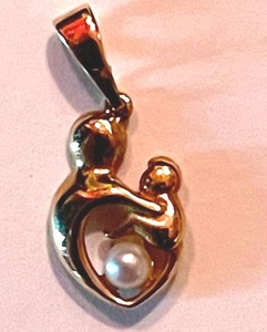 lot 170 image: 14K Gold