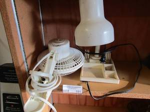 lot 101 image: Clamp desk lamp and desk top light with caddy