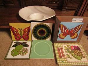 lot 150 image: Decorative tiles  6x6,    chip and dip plate and cactus platter
