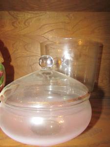 lot 140 image: Frosted Glass Covered Bowl  & Trifle Bowl