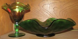 lot 139 image: Carnival glass bowl and candy dish