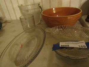 lot 169 image: Various kitchen ITEMS - SALT GLAZED MIXING BOWL,  Ice bucket,  fruit bowl,  and measuring cups