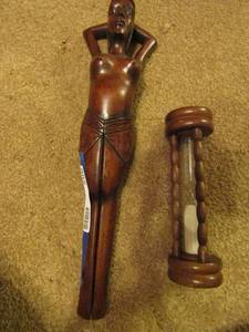 lot 206 image: Lady nut cracker   & hour glass