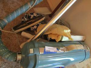 lot 232 image: Vintage Electrolux  Vacuum w Hose & Attachment ,  bag included