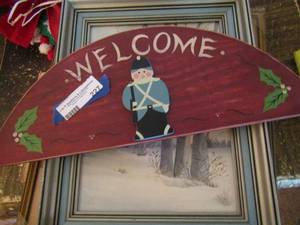 lot 227 image: Welcome door hanger, 11x10 tree art and 8x10 baby photo
