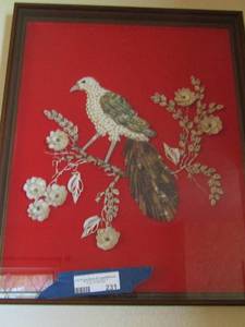 lot 231 image: Shell Art BIRD Shadow Box 12x14