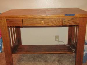 lot 23 image: VINTAGE OAK DESK WITH 1 DRAWER,& SHELF , SLATED SIDES.