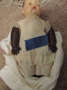 lot 254 image: 1940s IDEAL PLASSIE MAGIC SKIN DOLL - WHITE HEAD WITH BLACK ARMS & LEGS 14