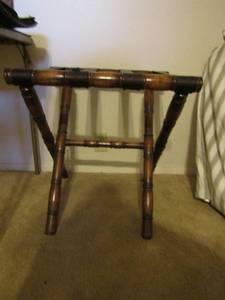 lot 367 image: Luggage rack