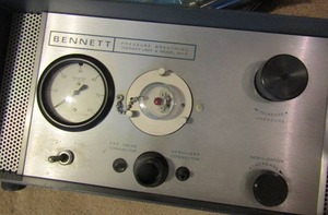 lot 370 image: Vintage  Bennett Pressure Breathing Therapy Unit AP-5 with hose