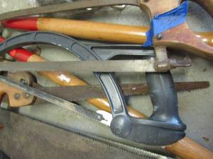 lot 336 image: 4 HAND SAWS