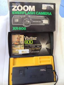 lot 278 image: Keystone XR 608  & Vivitar 600 camera  IN ORGINAL BOXES