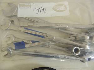 lot 316 image: Bag of open end socket wrenches