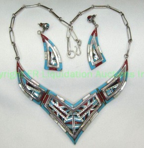 lot 5 image: Sterling Silver multi-gemstone