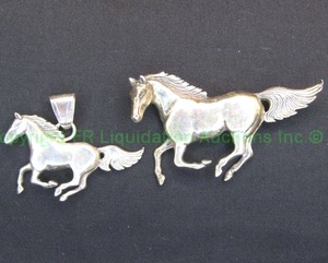 lot 6 image: Sterling Silver Navajo