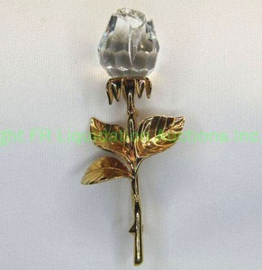 lot 7 image: Swarovski crystal