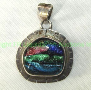 lot 82 image: Sterling Silver Dichroic Glass