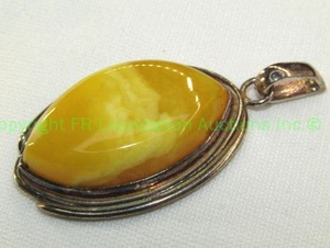 lot 84 image: Sterling Silver Yellow Agate