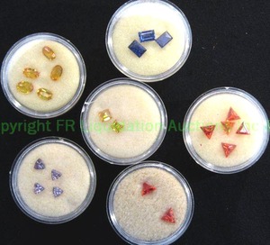 lot 148 image: Loose gemstones