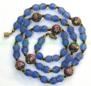 lot 177 image: Murano glass