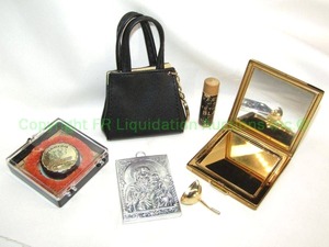 lot 209 image: Ladies Jewelry