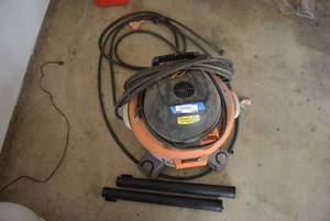 lot 24 image: Rigid Shop Vac, 6 Gallon