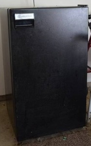 lot 31 image: Absocold Mini Refrigerator Model AR369MB10R