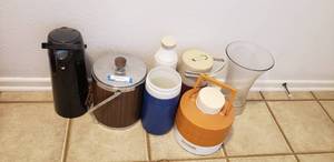 lot 51 image: Coolers, Ice Bucket and Large Vase